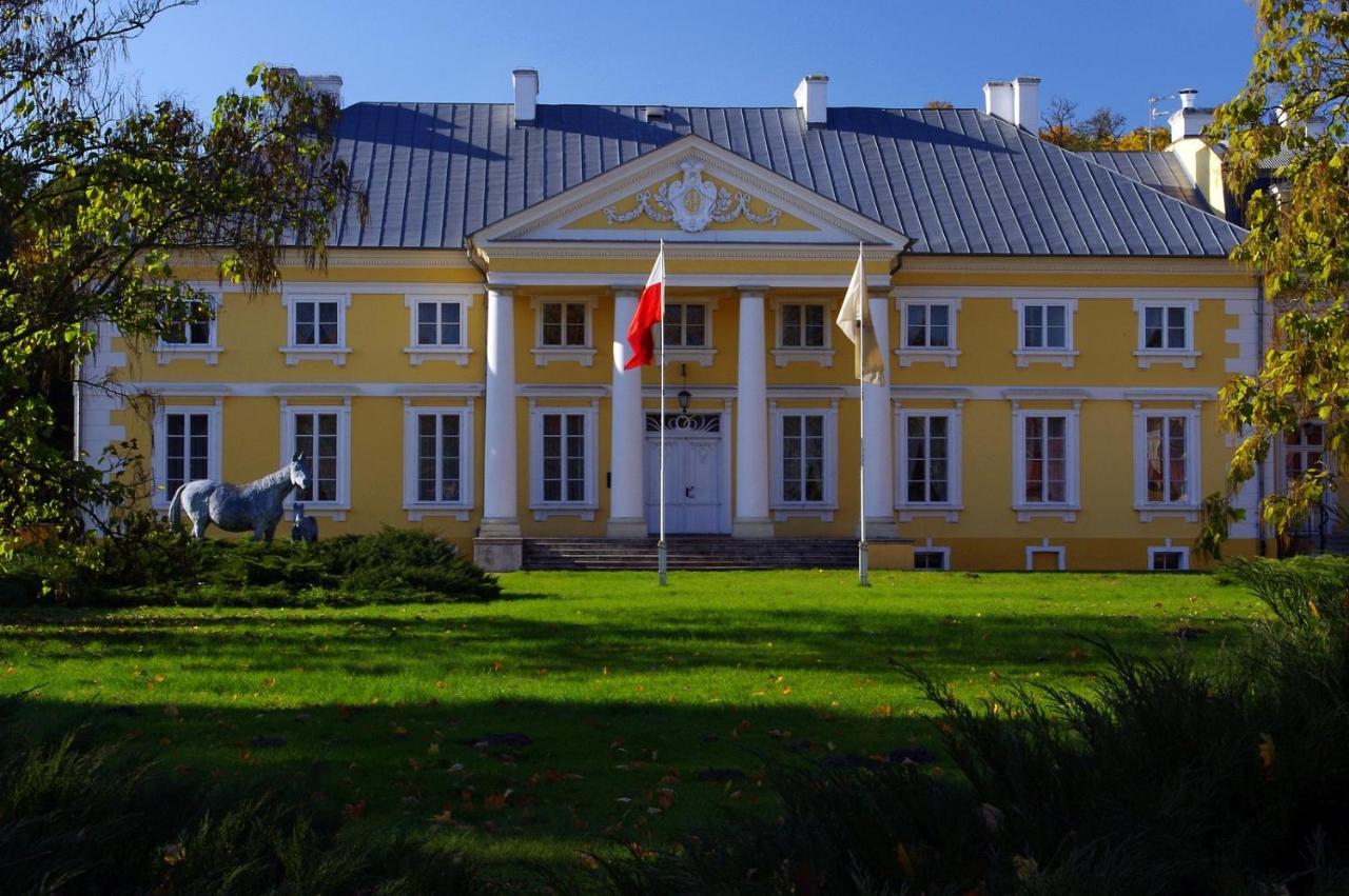 Palac Racot Kościan Eksteriør billede